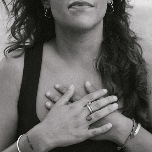 mujer oceano 5